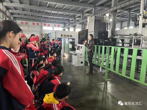 小學(xué)生與機(jī)器人展開 象棋大戰(zhàn) ,這家科技研學(xué)實踐教育基地火了